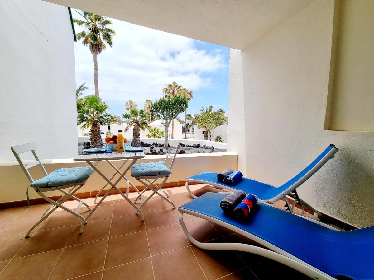 Apartamento Eduardo A Primera Linea Del Mar Коста Тегисе Екстериор снимка
