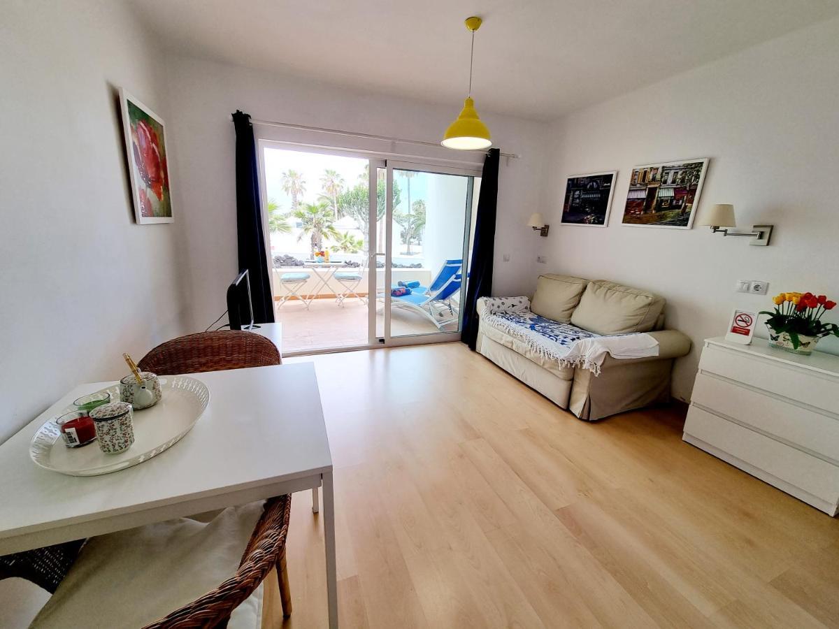 Apartamento Eduardo A Primera Linea Del Mar Коста Тегисе Екстериор снимка